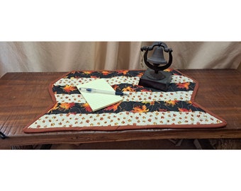 Fall Themed Table Runner and/or Wall Décor