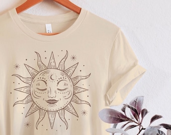 Retro Shirt, Summer Shirt, Celestial Shirt, Gift For Her, Sun T-Shirt, 70s Clothing, Sun And Moon, Bohemian Shirt