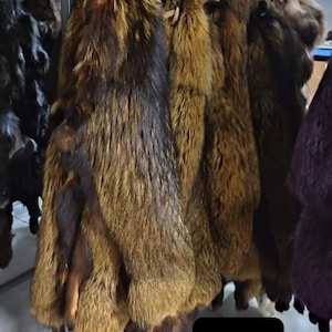 Dyed Silver Fox Fur Skin/Pelt