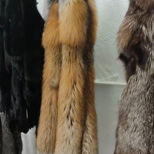 Cross fox pelt, fox pelt, fox pelts, fox fur, real fur, gold cross fox