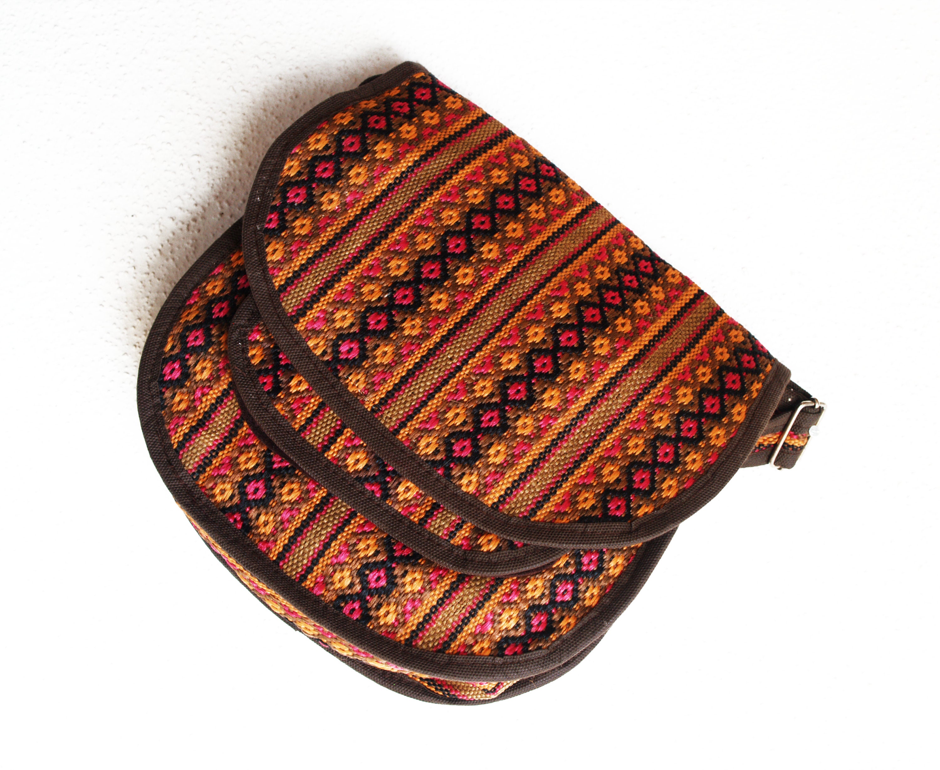 EMBROIDERED HIPPIE Bag Vintage Ethnic Handbag / Handmade