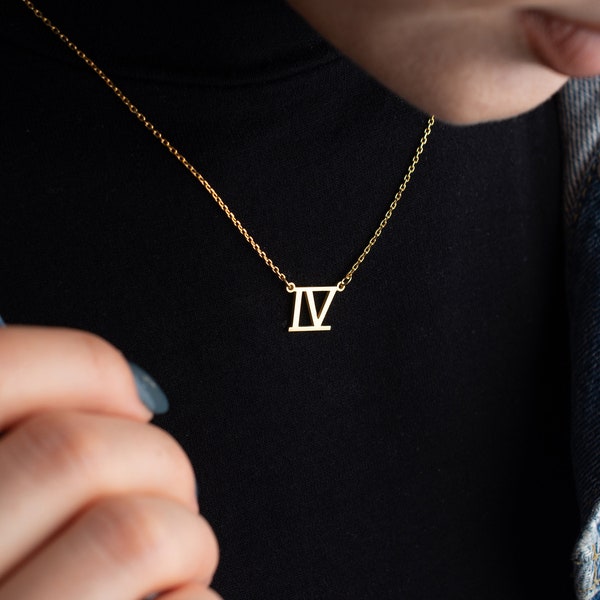 Roman Numeral Necklace, Custom Date Necklace, Personalize Roman Birth Date Number, Anniversary Jewelry, Birthday Gift, Gift For Her,R1