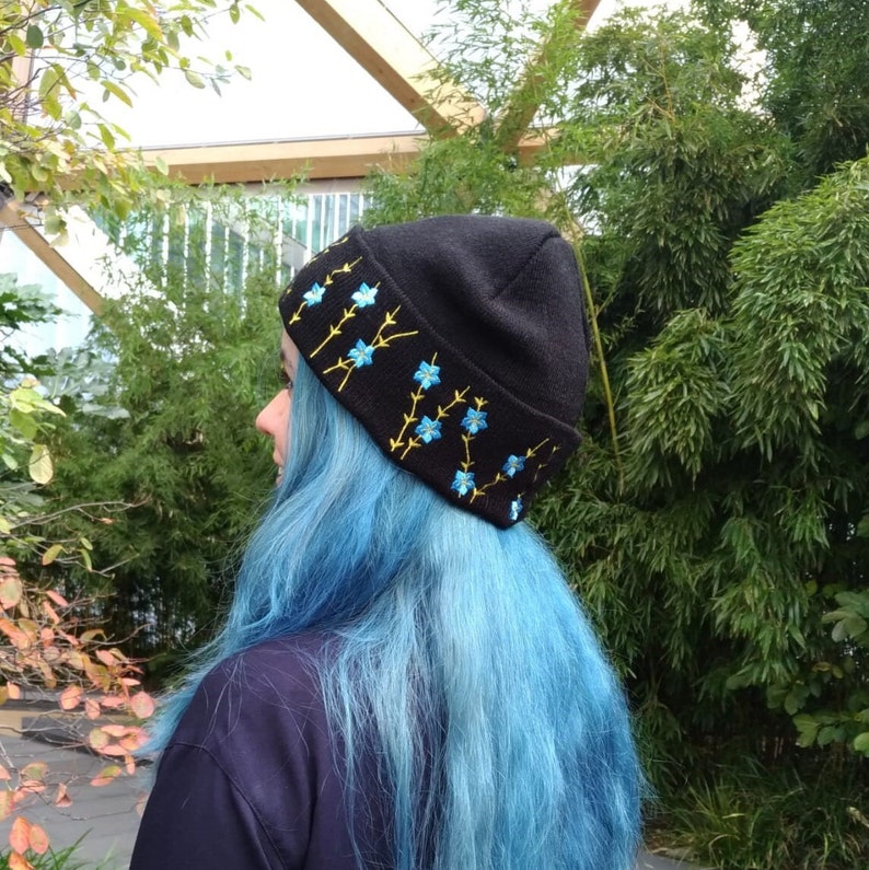 Forget-me-not embroidered Beanie image 4