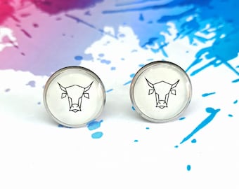 Boucles d'oreilles taureau minimalistes, clous d'oreilles en acier inoxydable, boucles d'oreilles taureaux simples, clous d'oreilles taureau, bijoux animaux, boucles d'oreilles vache