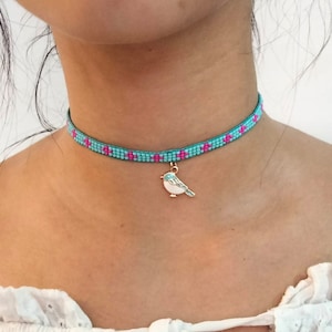 vogelbedelchoker, vogelchokerketting, kleine vogelketting, korte vogelketting, vogelsieraden