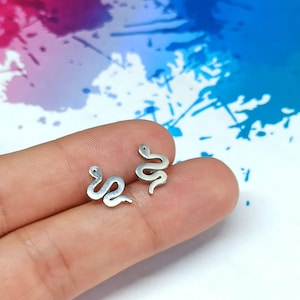 Small snake stud earrings, Tiny snake earrings, reptile jewelry, simple earrings, hypoallergenic