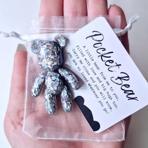 Osito de bolsillo con mensaje | Piedra de preocupación, te extraño, regalo de recuerdo, bolsillo, abrazo, juguete antiestrés, regalo para amigos, niños, arte de resina, tarjeta hecha a mano