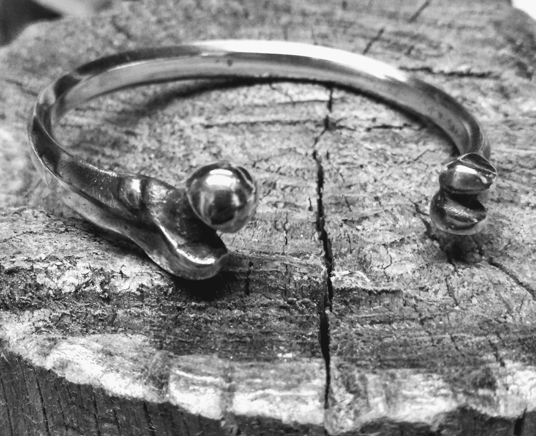Bone Bracelet – Silver-Plated