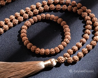 Hochwertiges KOSTENLOSES ARMBAND + Original Rudraksha Perlen geknotete Halskette / Meditation Mala / Yoga Segen Schmuck / 108 Mala / Quaste Halskette