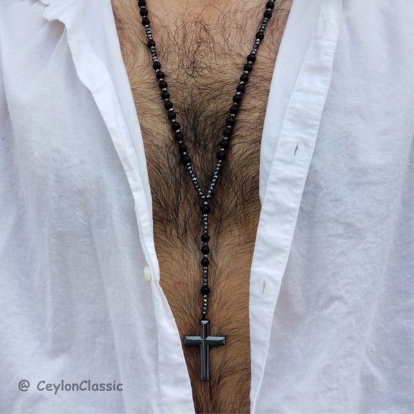 Hochwertige katholische Christus Rosenkranz Halskette / Natürliche mattierte schwarze Onyx Katholische Christus Rosenkranz mit Hämatit Kreuz Halskette / Kreuz Anhänger