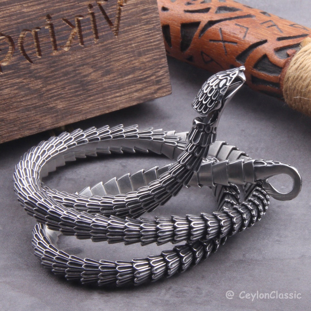 Viking Armband Los Ornament Letter O in Brons