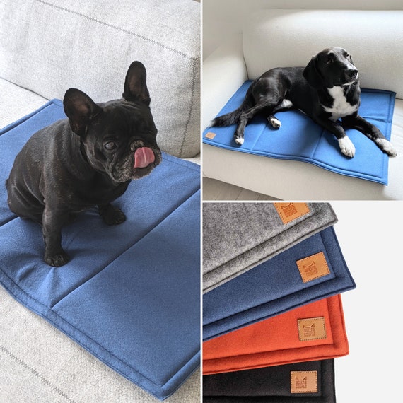 Washable dog day bed / Medium dog bed / Travel mat / Made of Etsy