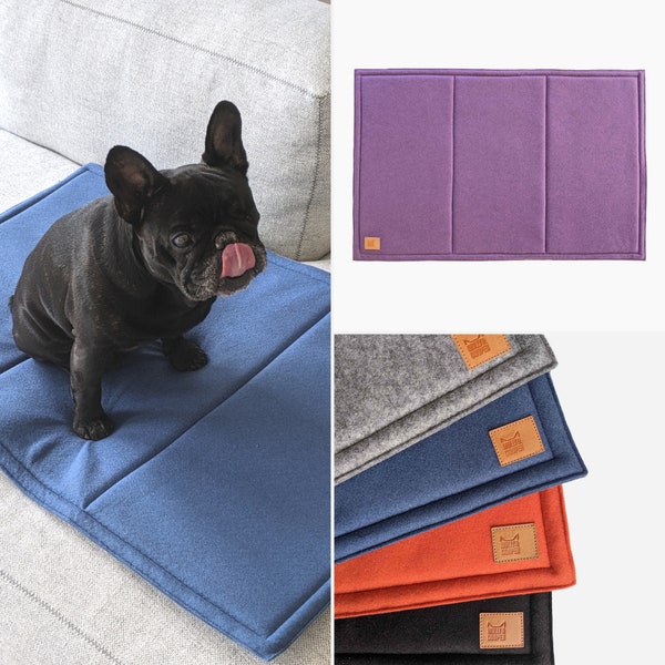 Foldable travel mat for dogs / Washable dog day bed / Warm crate cushion / Dog settle mat / Travel bed for dogs / Indoor or outdoor dog mat