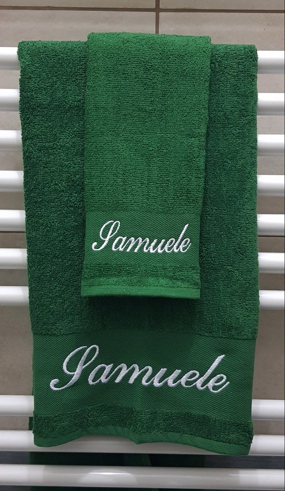 Asciugamani con nome ricamato, asciugamani personalizzati, asciugamani nome,  asciugamani ricamati, asciugamani personalizzate iniziali -  Italia