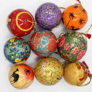 Ornamenti di cartapesta per albero di Natale, palline da appendere, ornamenti per albero di Natale multicolori fatti a mano, regalo per lei, lotto di palline di Natale