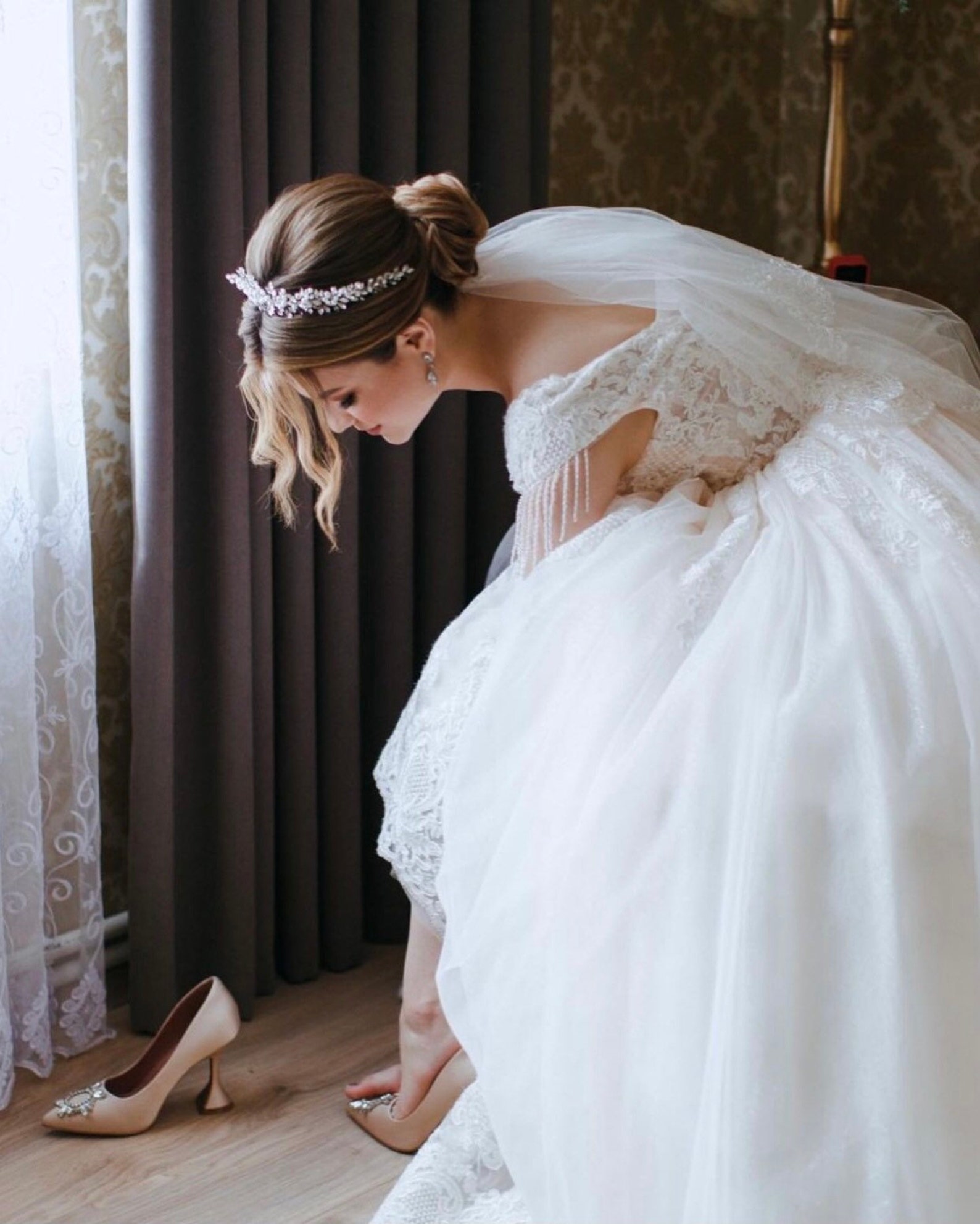 Pearl Headband Bridal Head Piece Wedding Tiara for Bride Etsy