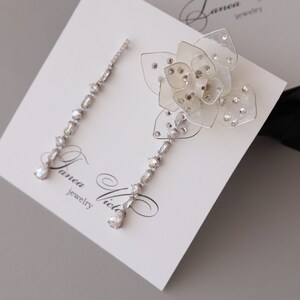 White flower earrings, Boho bridal earrings, Floral bridal earrings, Pearl flower earrings,Asymmetric earrings,Bridal dangle flower earrings image 2