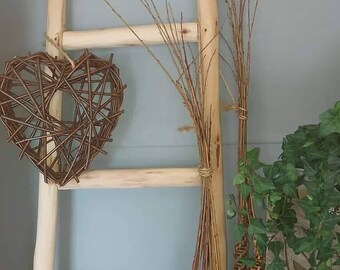 Hanging Heart shaped willow bird feeder