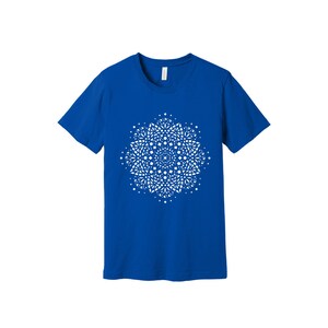 Royal Blue Flower Tribal Print, Unisex t-shirt