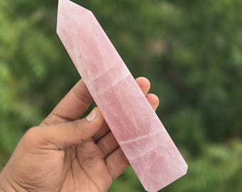 Tour de cristal de quartz rose, décoration de pierre de guérison polie à pointe de quartz rose naturel