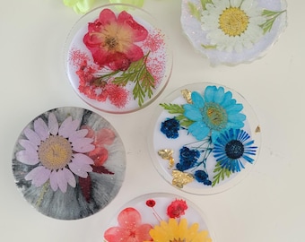 Floral Phone grip, Dried Flower Phone Holder, phone grip, cute phone accessory, Pressed flowers