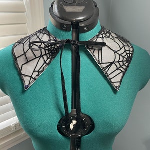 Spiderweb Cut Out Collar