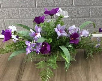 Spring Centrepiece, Spring Floral Arrangement Centrepiece, Dining Room Spring Centrepiece, Purple Tones Table Top Decorative Centrepiece
