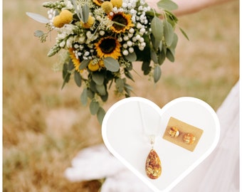 Schmuckset aus Brautstraußblüten; Brautstraußschmuck; Anhänger mit Kette und ein Paar Ohrstecker; handgefertigt; Hochzeitsblumen