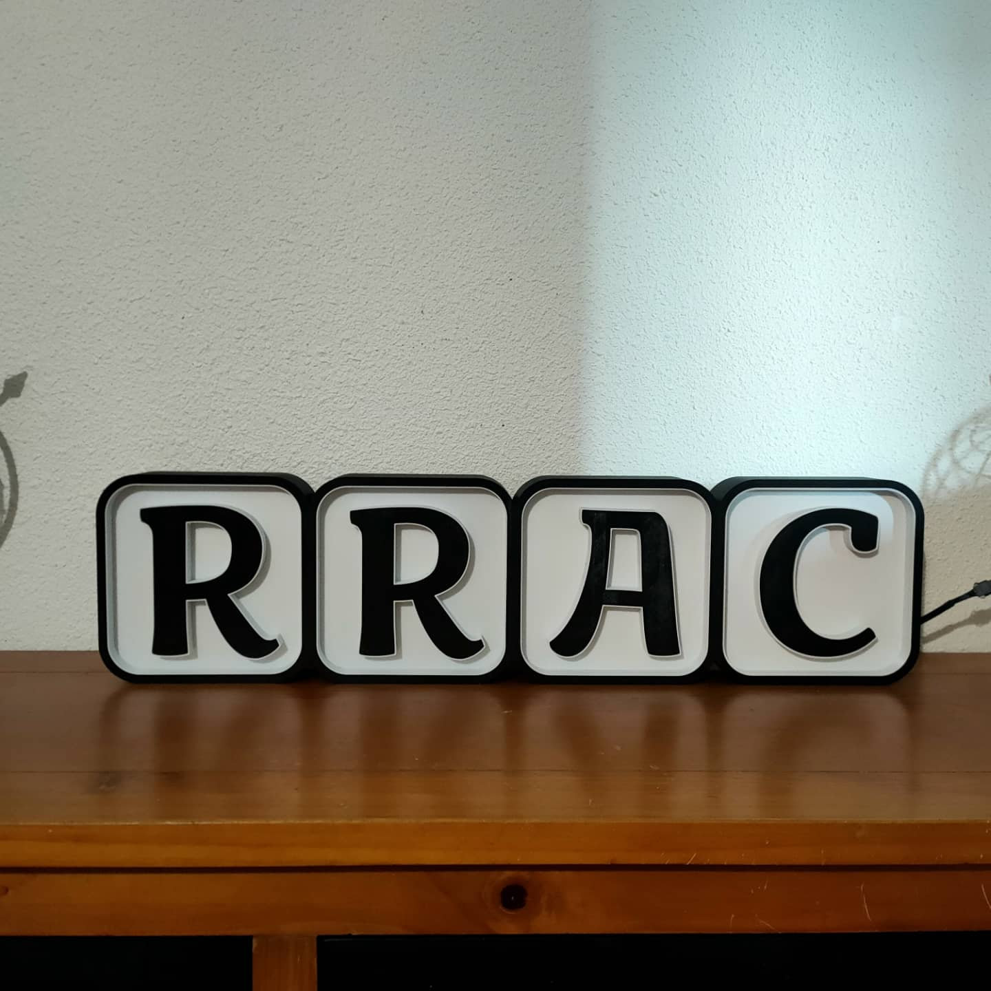 Lampes Prénoms Personnalisable avec Leds Style Cubique