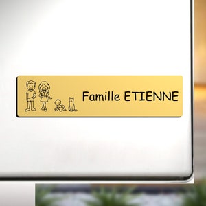 Plaque Adhésive pour boîte aux lettres avec Famille Personnalisé , taille Standards 10 x 2,5 cm, plaqué gravé haut de gamme, Cadeau image 3
