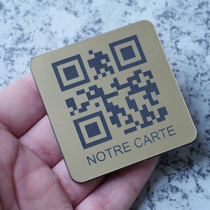 Plaque QR Code Gravée à poser sur une table - QR code, Menu restaurant, Instagram