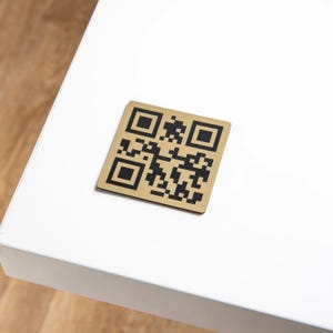 Support Plaque QR Code Personnalisé – Menu Sans Contact pour Restaurant, Hôtel, Bar, Gîtes, QR Code Instagram et Facebook