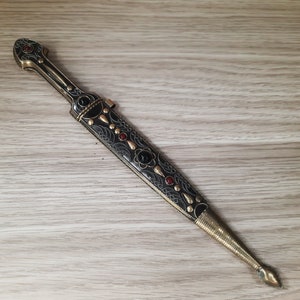 Daggers fantasy for womans with ornate, medieval (Unshaven). gifts for weddings, birthdays, girlfriends, Boyfriend, handmade souvenir, knife