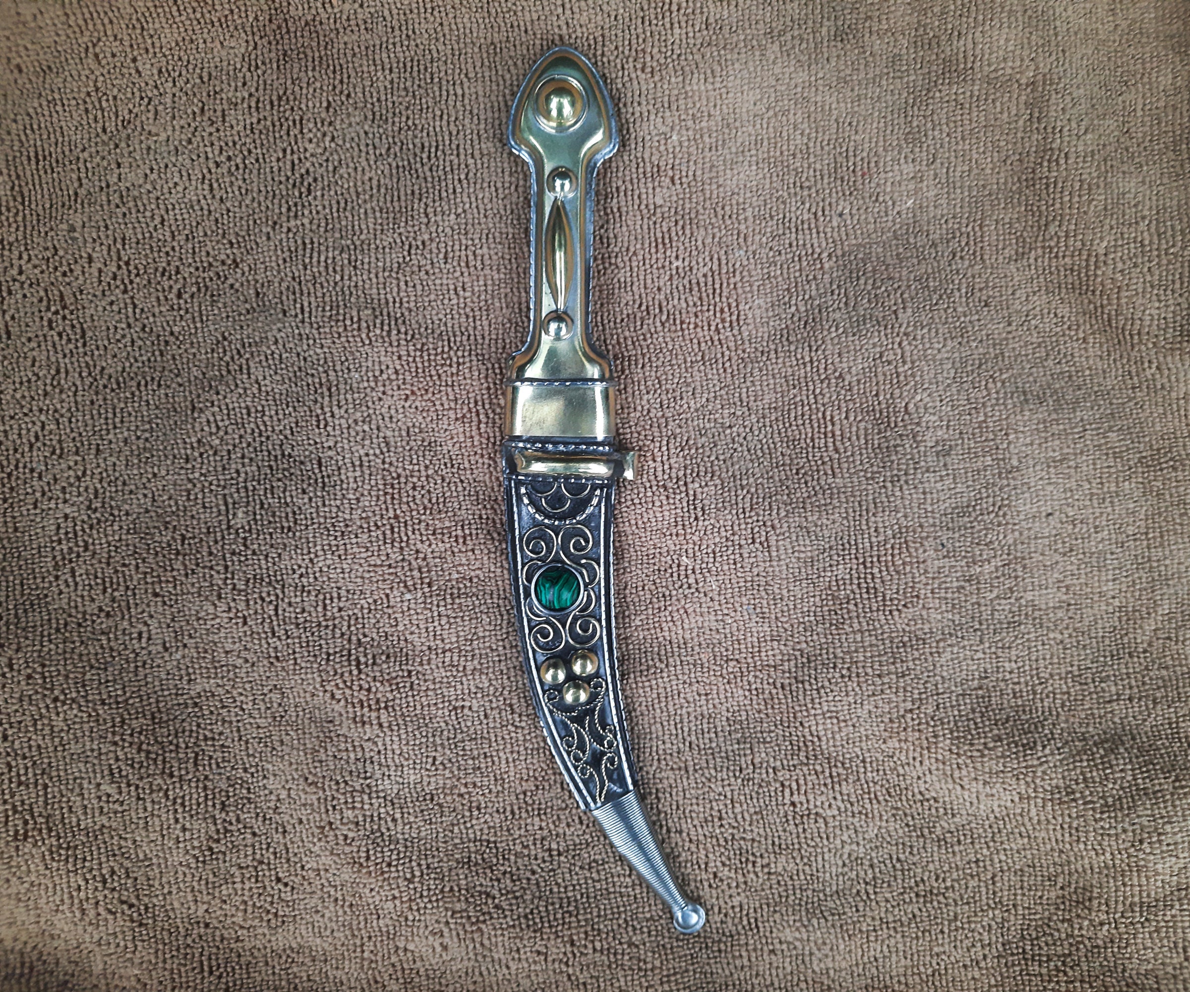 Personalized, Handmade Dagger With Ornate Shell. unsharpened. Perfect for  Wedding Them, Ren Fairs, Reenactments, Gifts, Souvenir, Viking. - Etsy