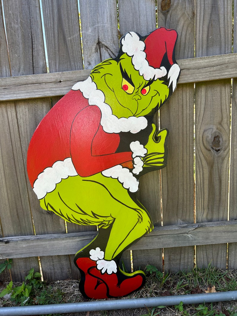 Grinch STEALING Christmas Lights , Grinch , Whoville , Wooden Yard Art