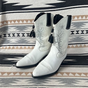Womens wrangler cowboy boots uk sale