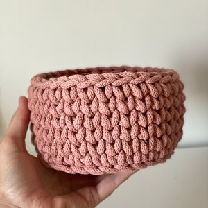 Small Crochet Basket, Storage Basket, Home Décor, Rope Basket, Cord Basket imagem 3