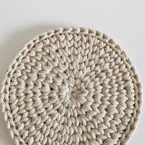 Crochet Table Mat, Placemat, Table Decor, Housewarming Gift, Boho Rustic Decor, Handmade Placemat