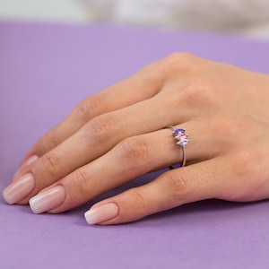 Pear Cut Birthstone Ring • Personalized Family Ring • Custom Children's Birthstones • Family Minimalist ring • Christmas Gift • Mom Gift