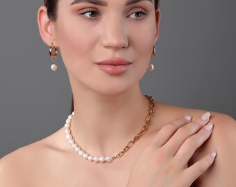 18 inches Luxury Pearl - Figaro Chain Necklace • 18K Gold Plated Stainless Steel Pearl Paperclip Mixed Necklace • Special Necklace for Her