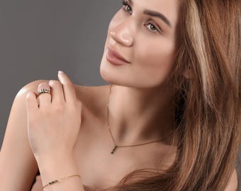 18K Green Set of Vertical Pendant Necklace and Bracelet • The Perfect Gifts for the Inspiring Women in Your Life  • Green Stone Necklace