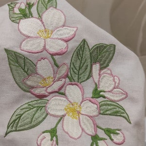 Apple Blossom, Flowers, Machine Embroidery Design