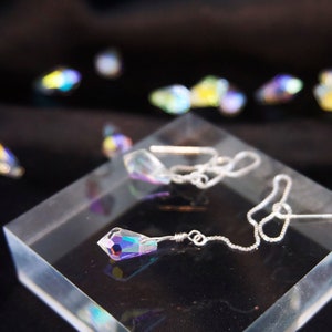 Clear Crystal Teardrop Threader Earrings| Simple Rainbow Crystal Earrings| Aurora Borealis Crystal Dainty Drop Silver Threader Earrings