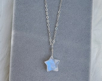 Rainbow Moonstone Necklace| Dainty Star Necklace| Minimalist Moonstone Star Necklace| Moonstone Star Pendant Necklace 925 Sterling Silver