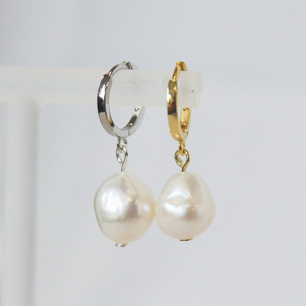 Freshwater Baroque Pearl Hoops| Bridesmaids Pearl Huggies| Sterling Silver Pearl Earrings| White Pearl Jewelry| Bridal Jewelry| Gift for Her