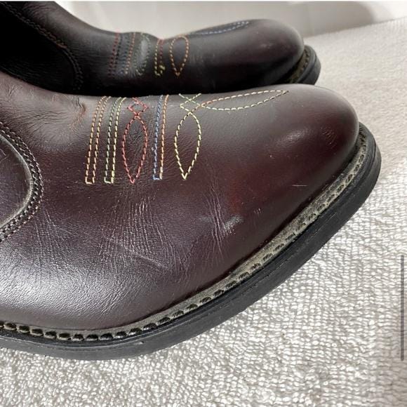 Vintage Burgundy Leather Western Style Round Toe Ankle Boots 7.5 Vintage | Shoes | Vintage Burgundy Leather Western Style  main image 3