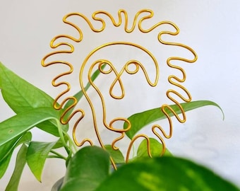 Hear Me Roar Zodiac Indoor Plant Stake. Plant Decor. Houseplant accessory. Garden Gift. Plant Pal. Leo Plant Decor.