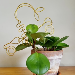 Sting in Style Zodiac Plant Stake. Plant accessory. Garden Decor. Plant Pal. Quirky Plant Stick. Scorpio. Plant Picks.