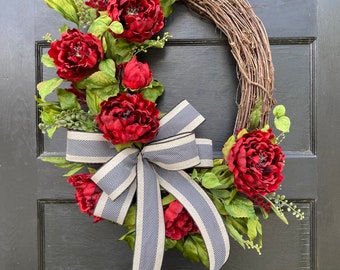 Large Rustic Red Farmhouse Wreath for Front Porch Door, Oval Grapevine Wreath Red Flowers, Everyday Wreath for front door, Year long wreath