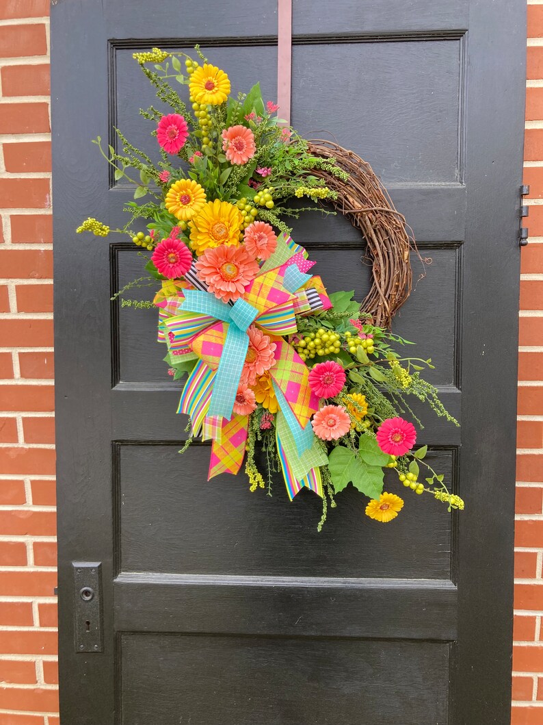 Large Spring and Summer Orange and Hot Pink Wreath for Front Door, Bright Colorful Realistic front porch decor, Mother's Day gift for home image 4